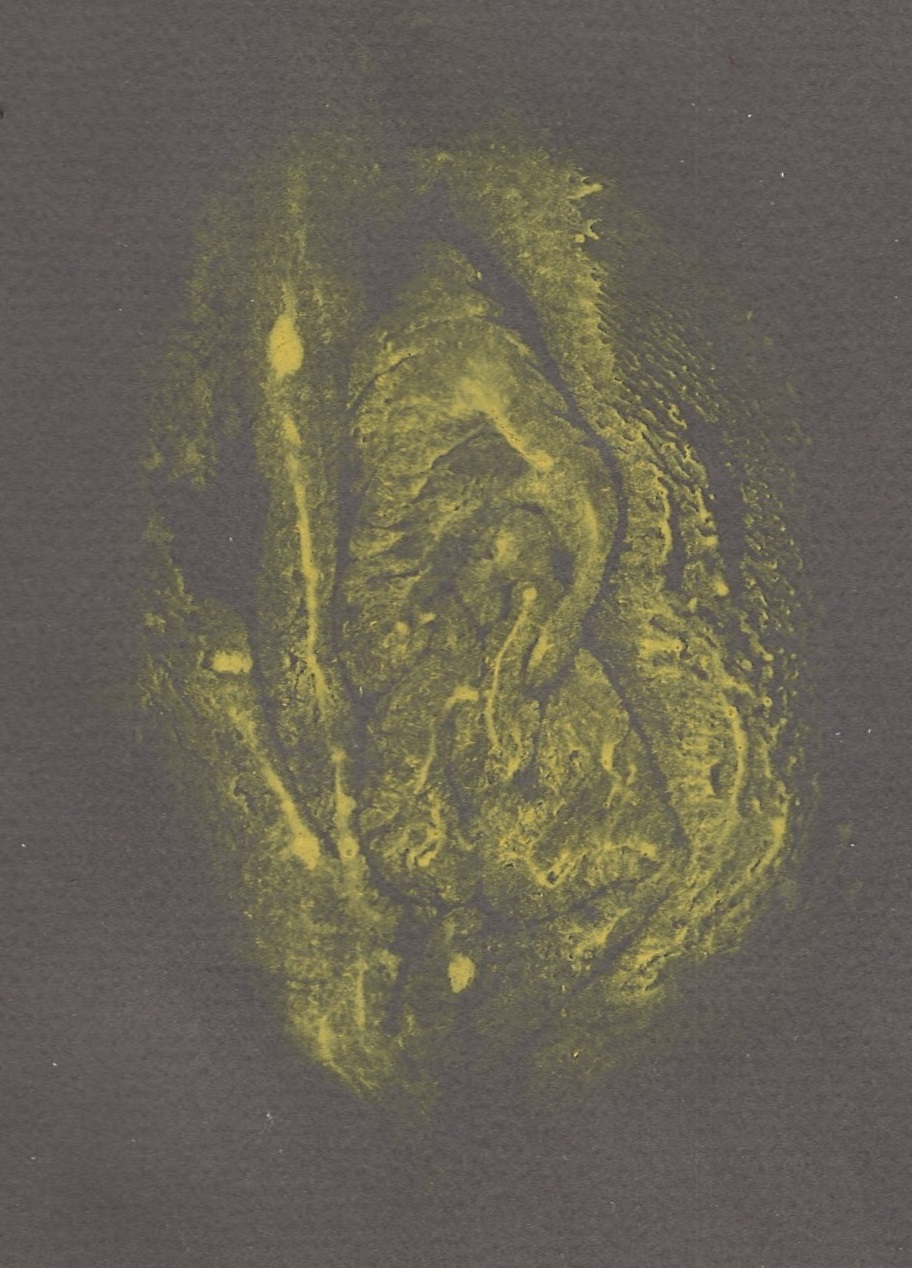 labia print of yellow colors on white black